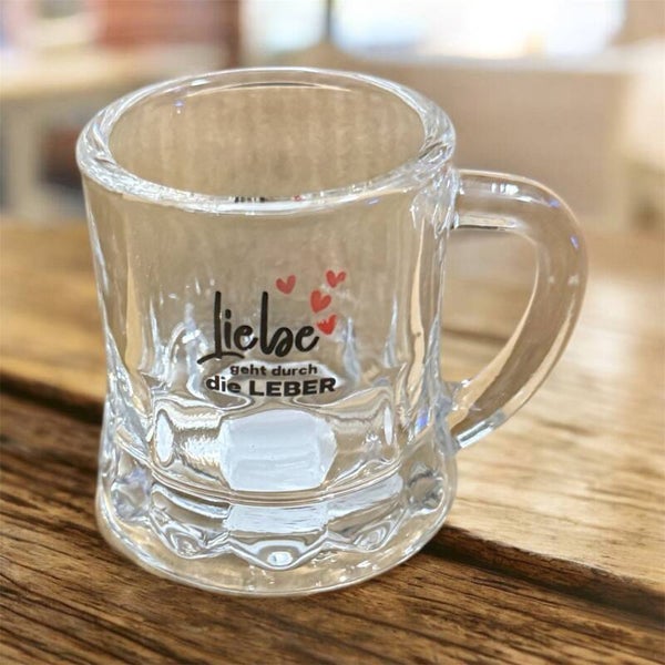 Schnapsglas „Liebe geht durch die Leber“