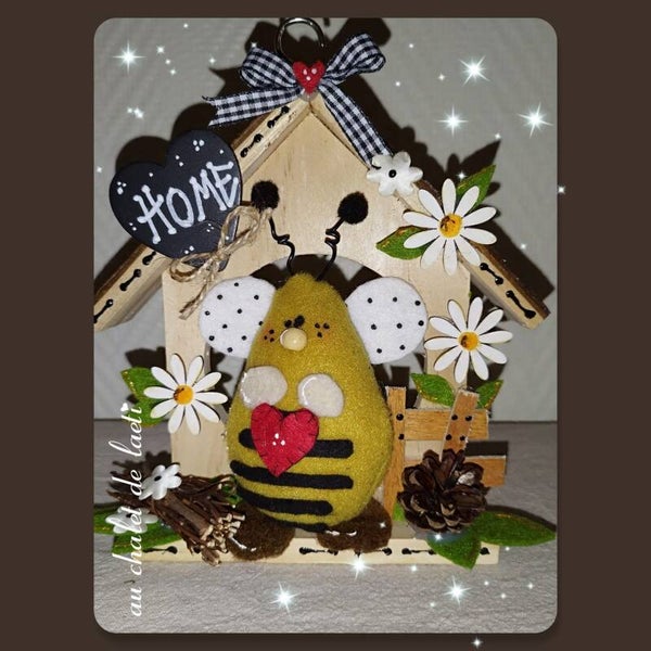 petit chalet abeille"home"🌻