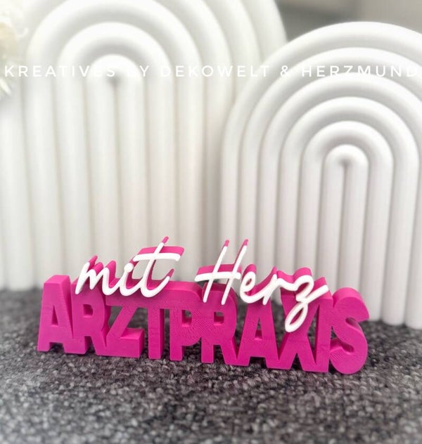 Schriftzug „Arztpraxis“