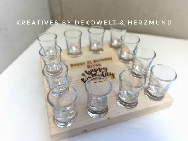 Shot Brett mit 12 Gläsern und Gravur