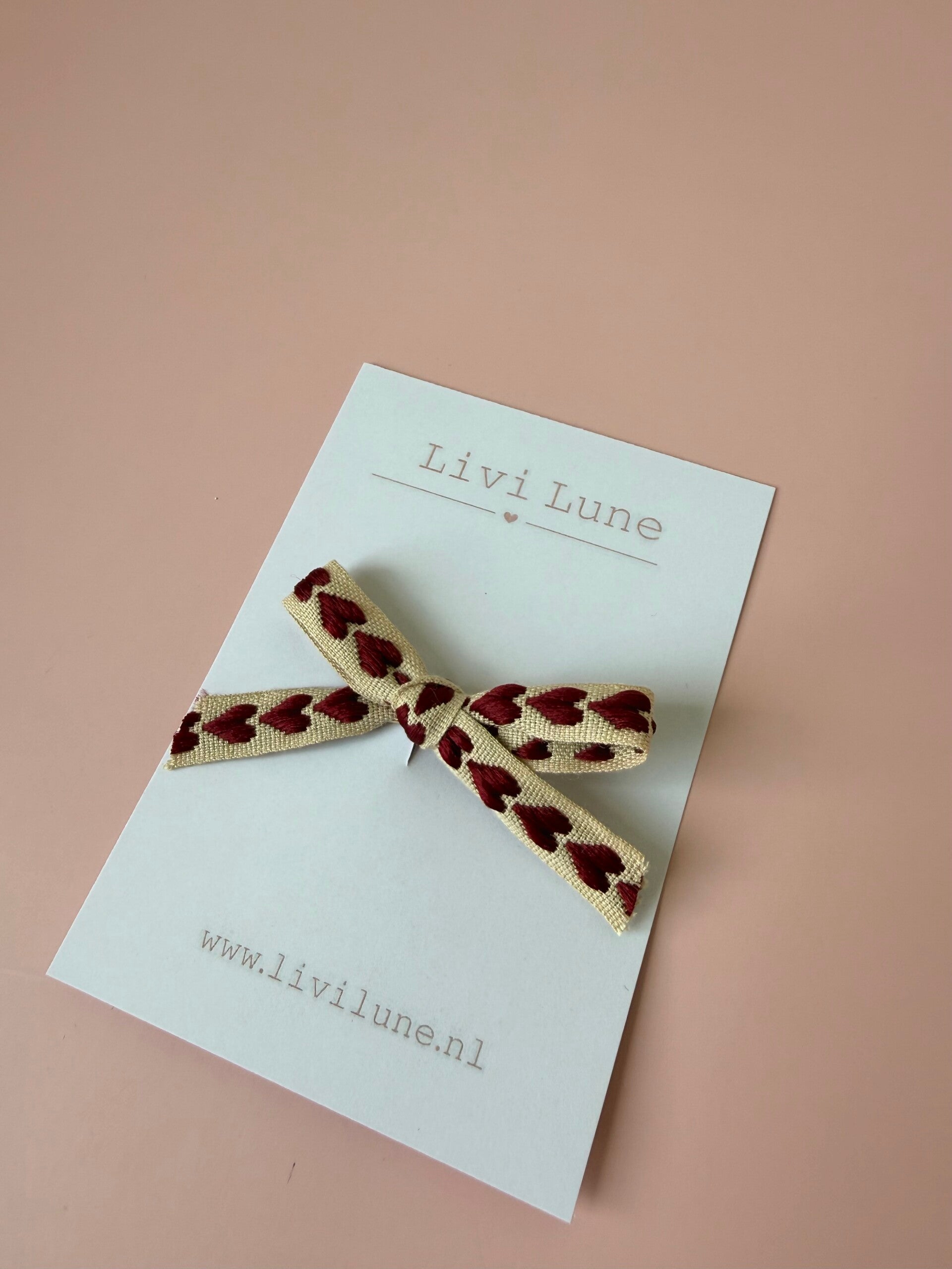 Hartjes strik rood