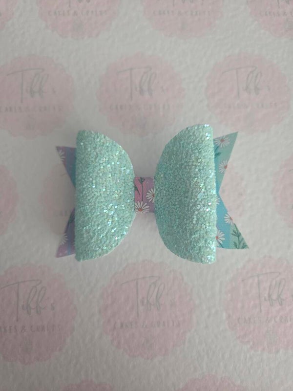 Gia bow