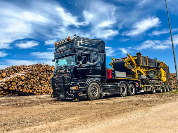 Tiefladertransport