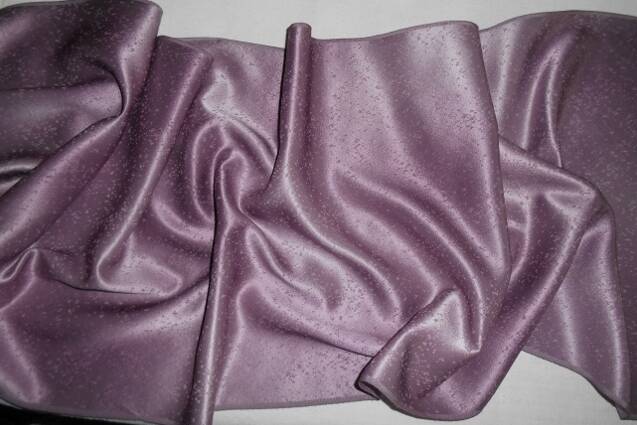 Magnifique coupon en soie brillante 170x36cm