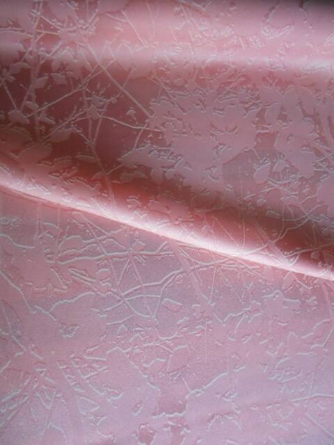 Soie rose saumon avec effet abstrait 40cm à 170x36cm