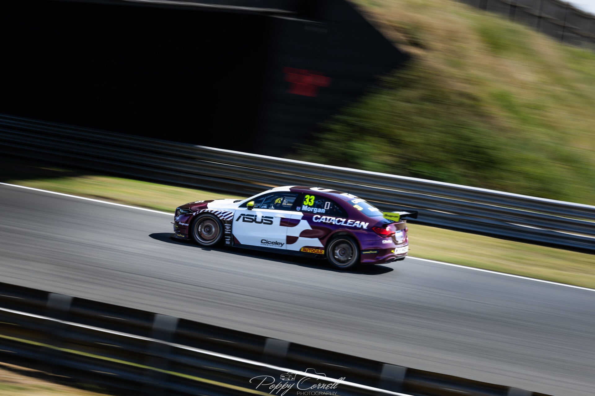 jg8a5956-standard-niy8mm.jpg