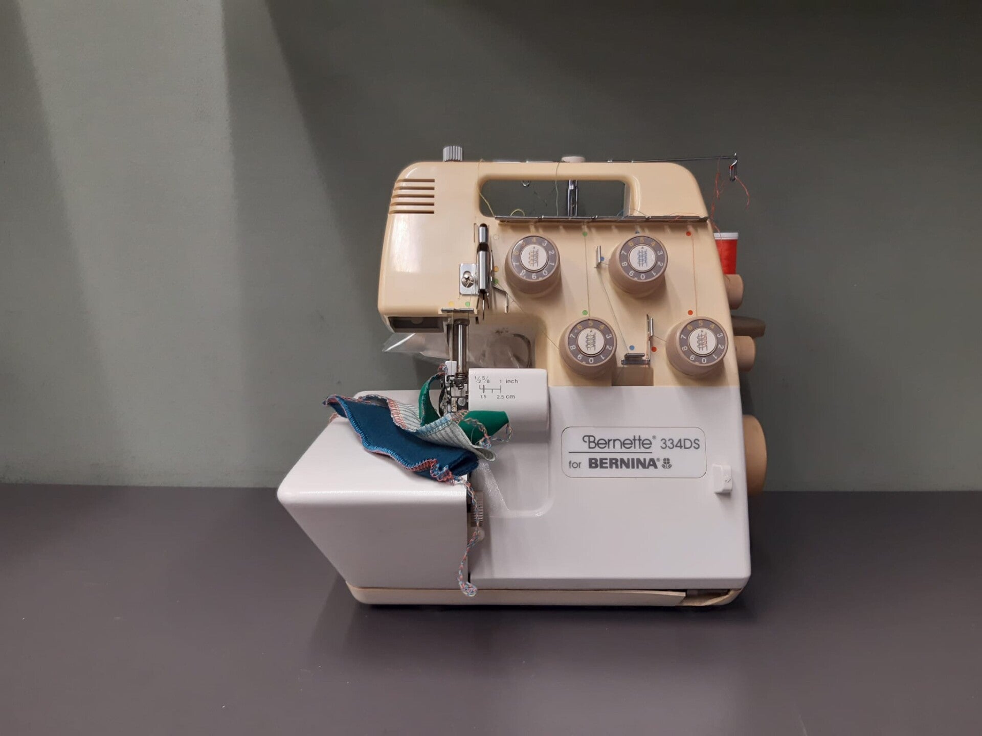 Bernette 334DS