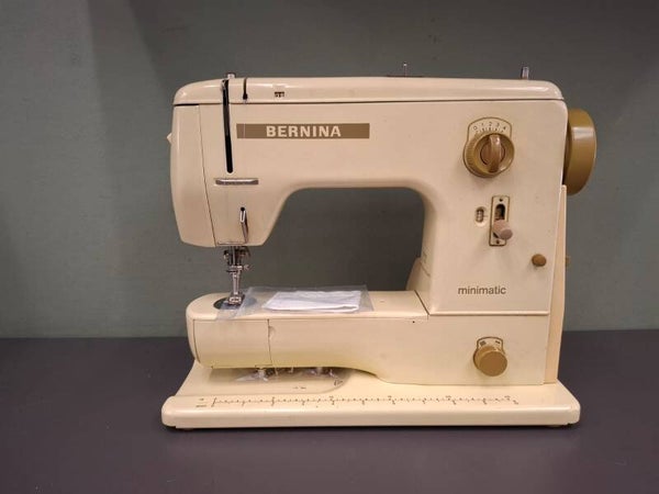 Bernina minimatic 707