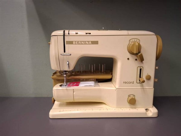 Bernina record 730