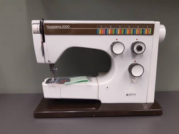 Husqvarna  2000