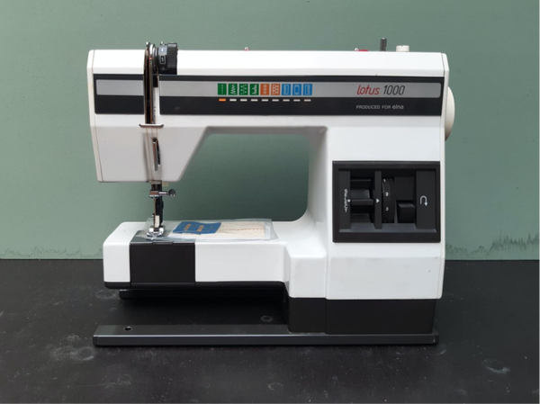 Elna Lotus.  1000