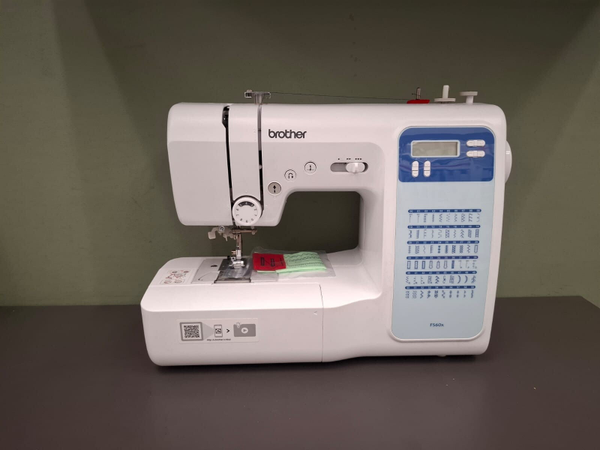 Brother FS60X naaimachine.