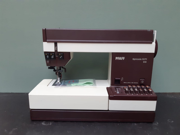 Pfaff tiptronic 1071 met  IDT