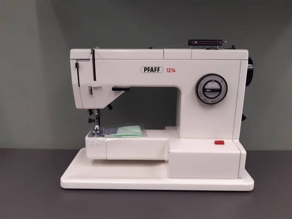 Pfaff 1214 met IDT