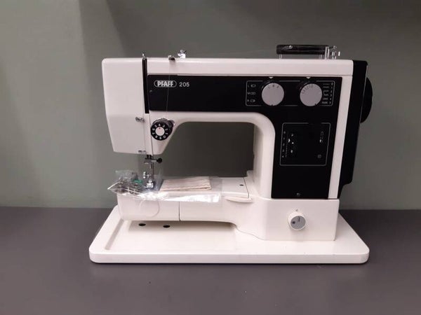 Pfaff 205
