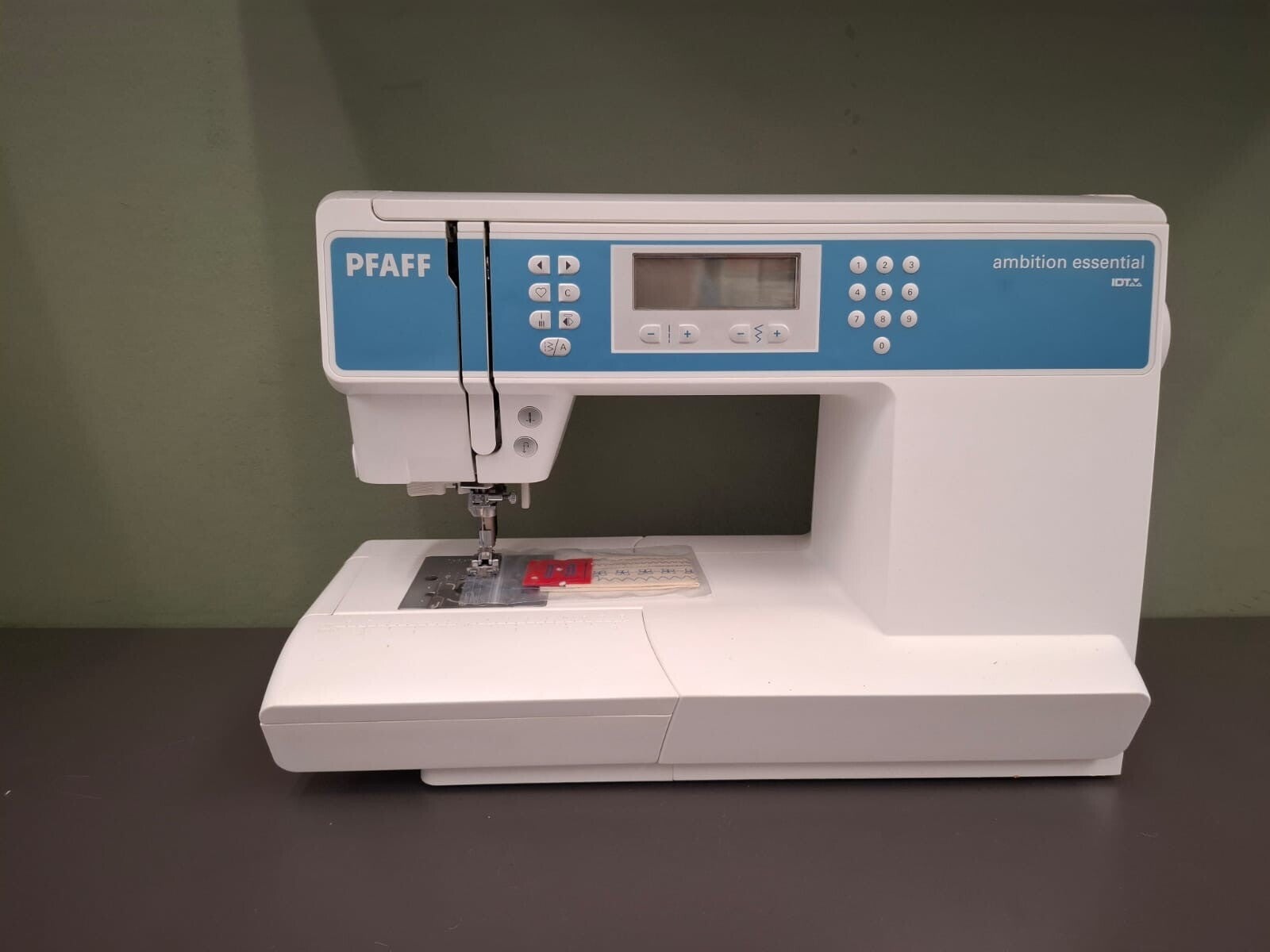 Pfaff ambition essential met IDT