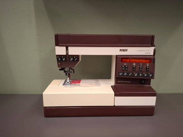 Pfaff creative 1471 met IDT