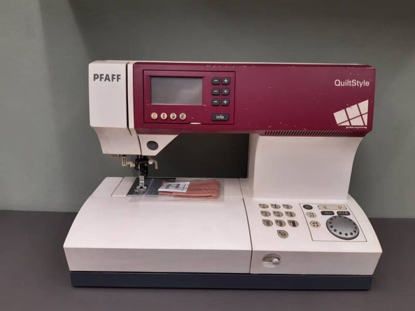 Pfaff Quiltstyle 2042