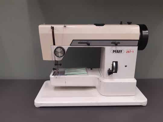 Pfaff 297-1 stretch