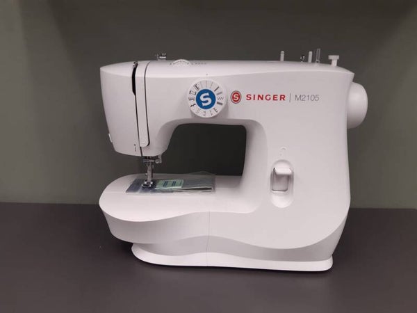 Singer M2105
