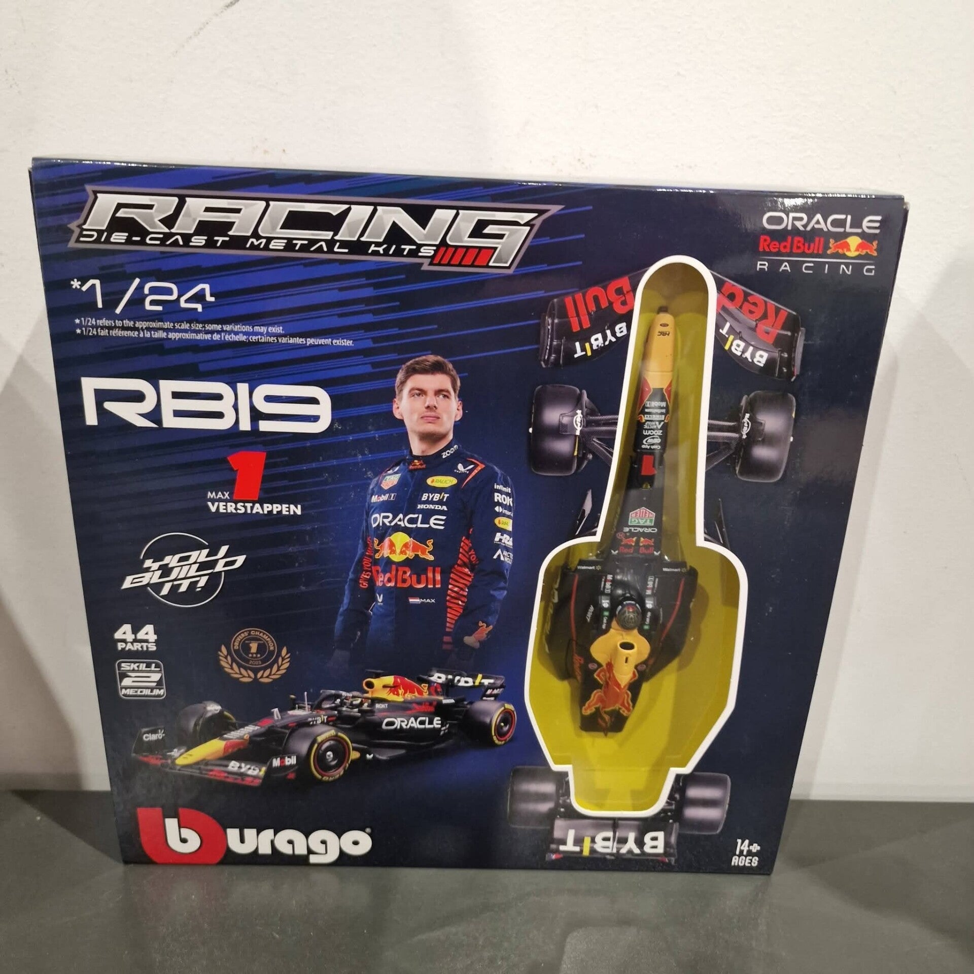 Burago Red Bull Model kit
