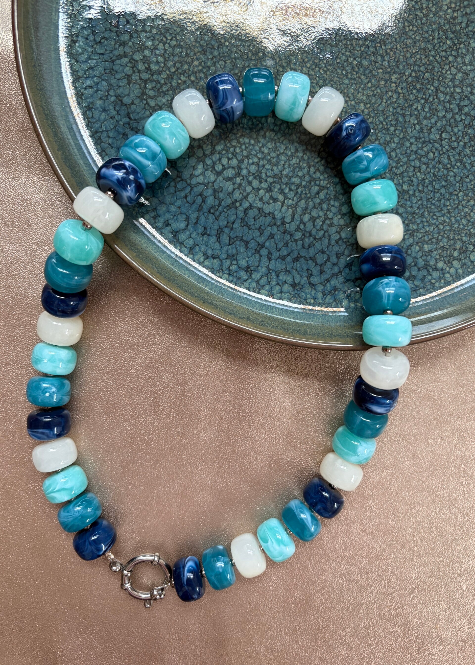 Bloom Hibiscus Ketting - Blauw