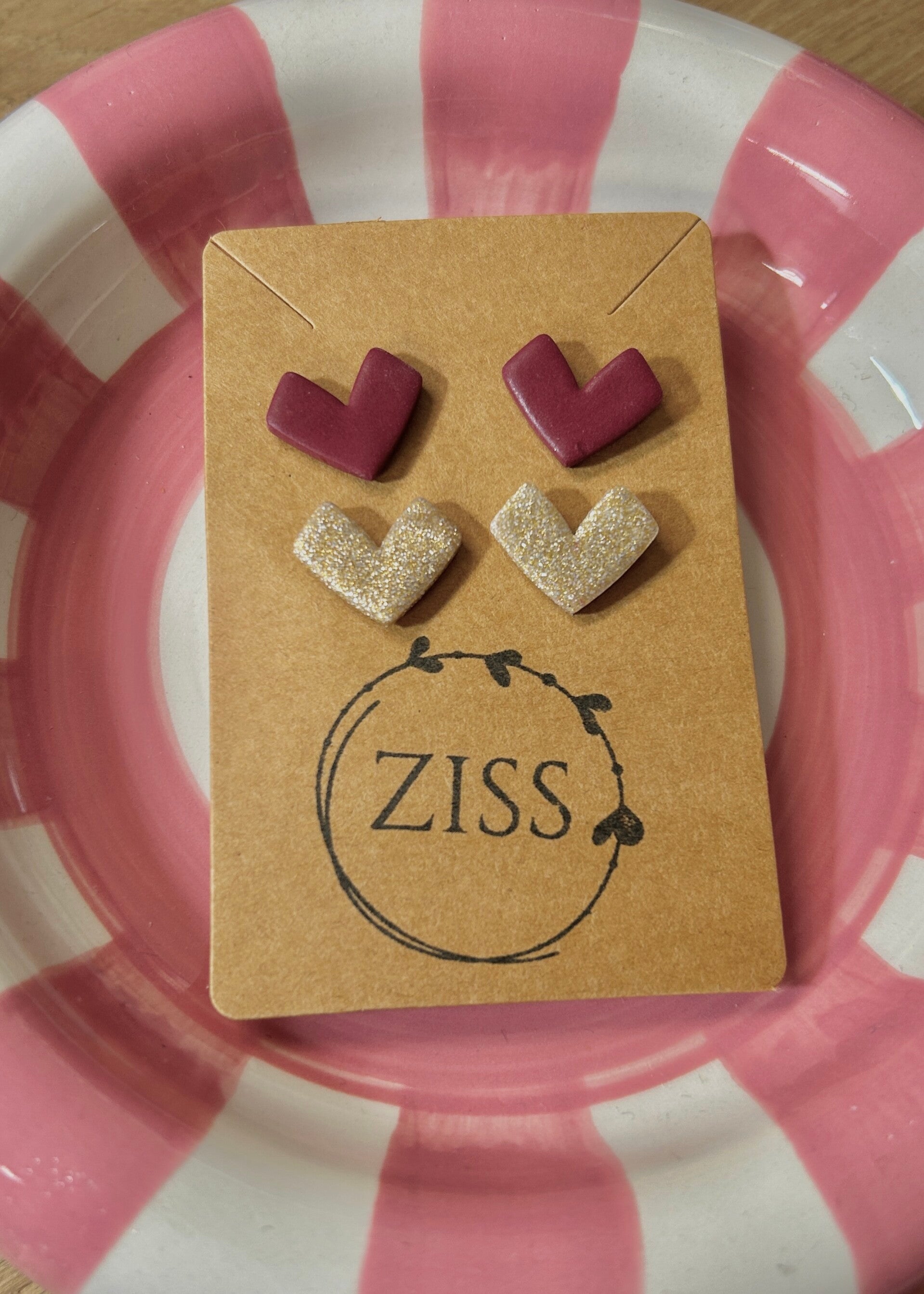 Bloom Studs Hearts Set