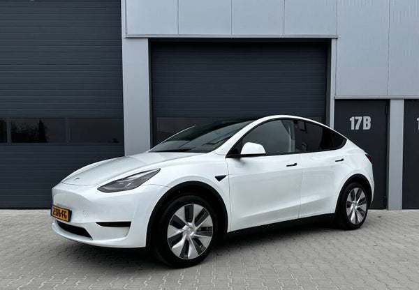 Tesla Model Y 2024 RWD 58 kWh