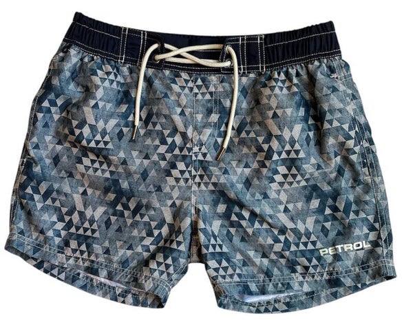 Zwembroek Petrol Industries S