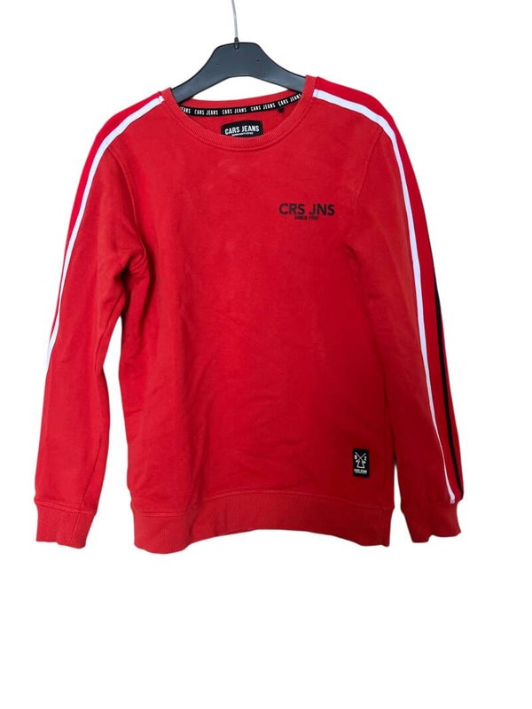 Sweater Cars Jeans