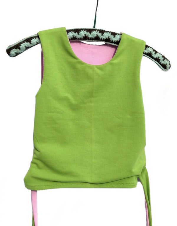 Baby pink/green top