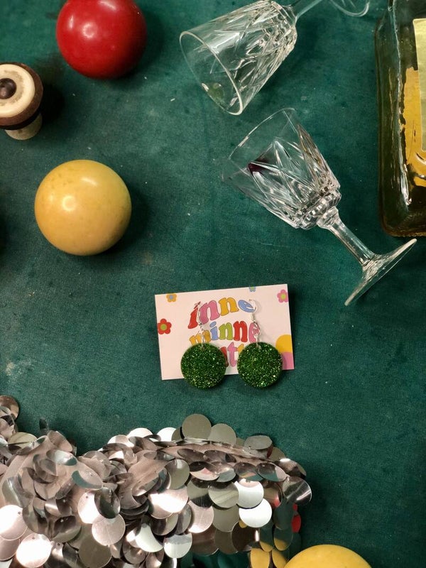 Green sparkle round
