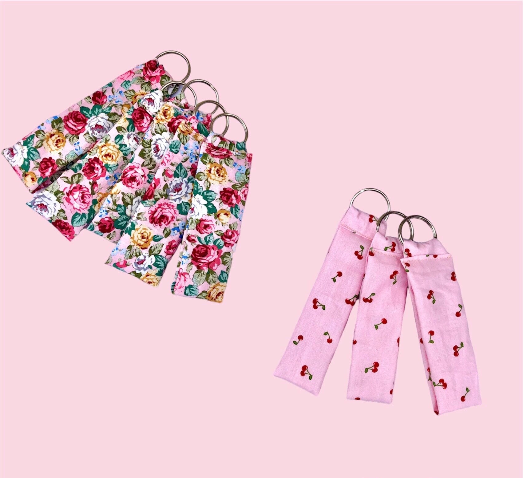 Strap keychain🌸