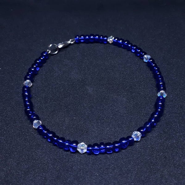 1069 - glasgeslepen blauw