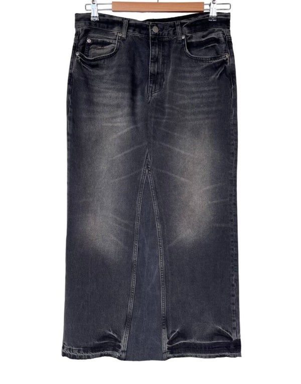 Converted denim skirt M/L