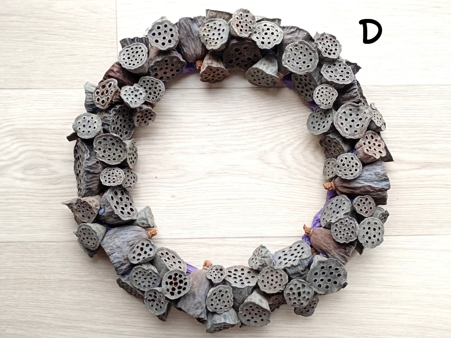 CONTEMPORARY WREATH LARGE