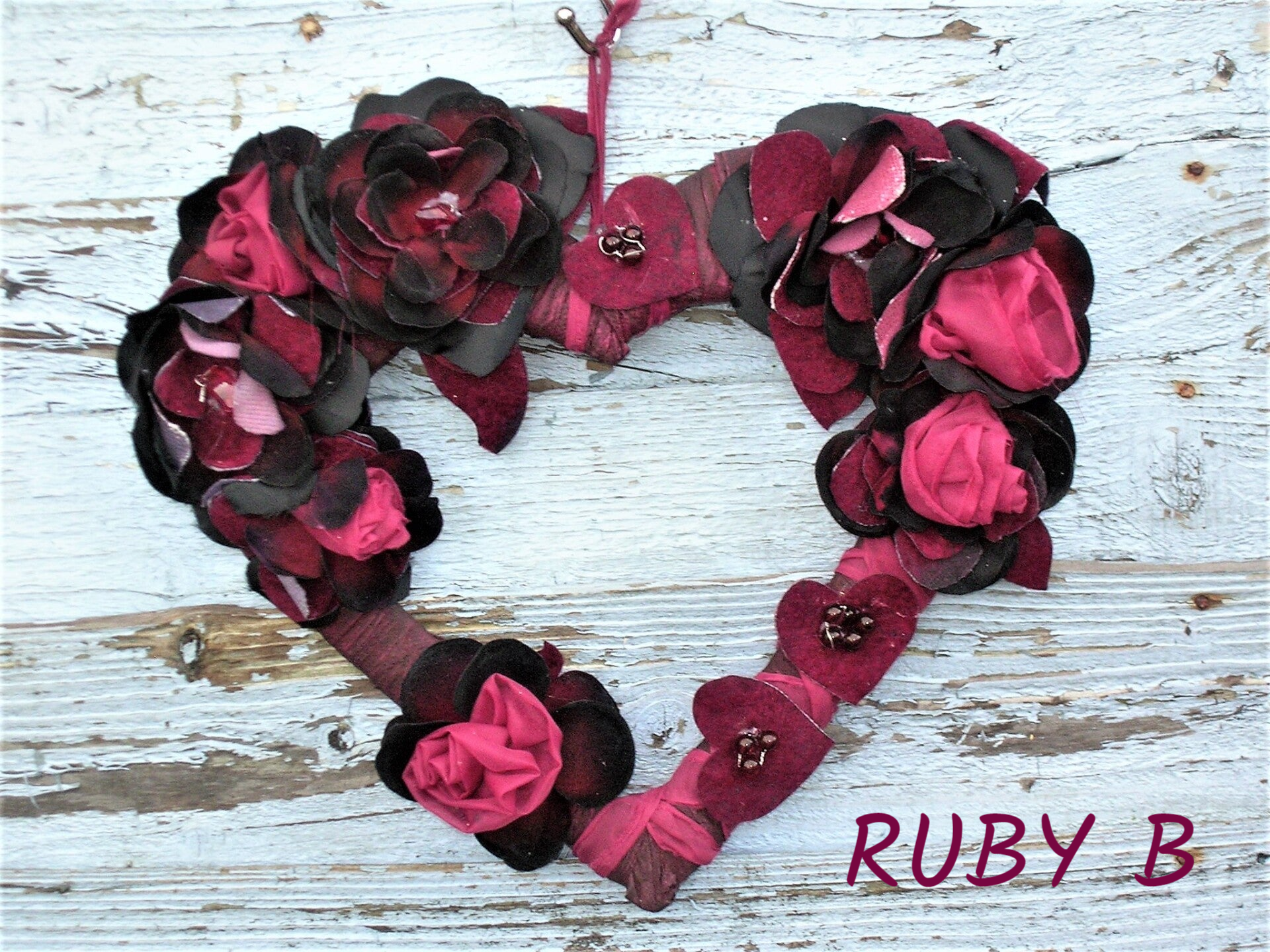 FLORAL HEART WREATH - RUBY B