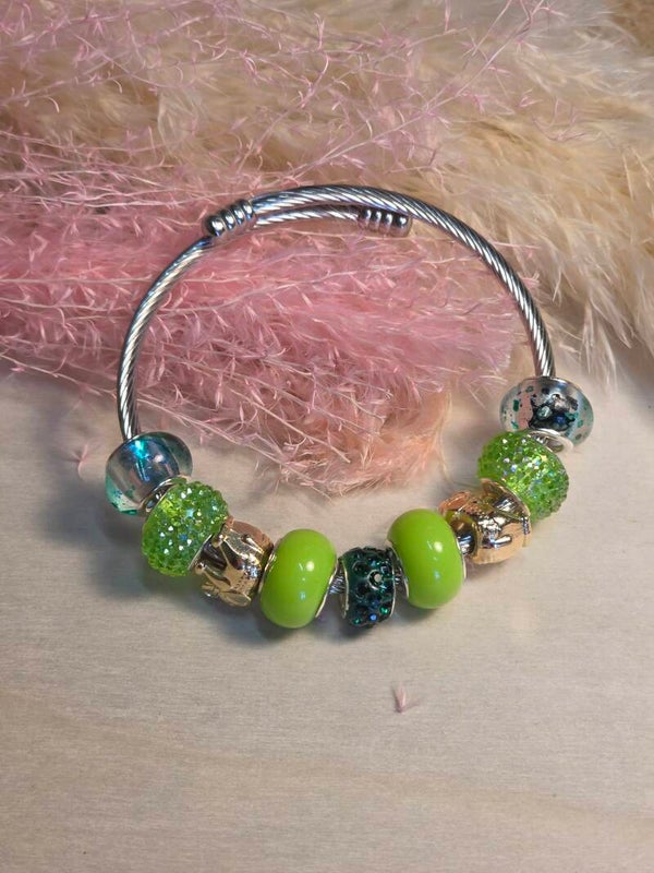 ​🌿 Bracelet Jonc Torsadé "Éclat de Chlorophylle"