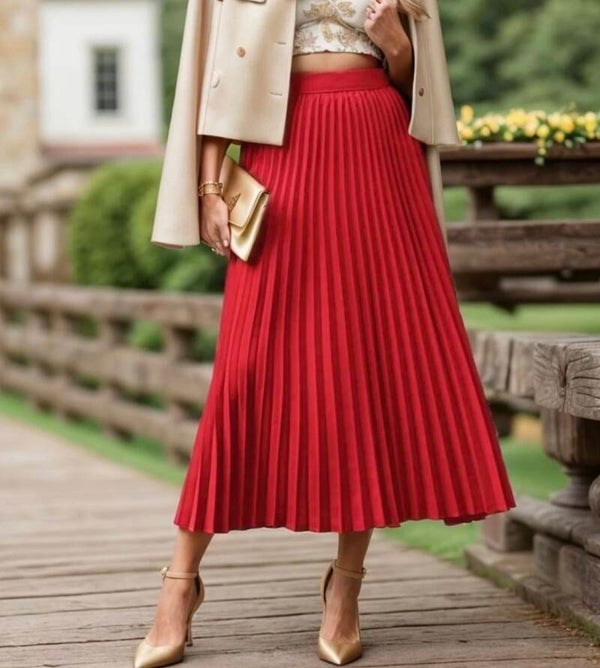 Jupe plissée rouge