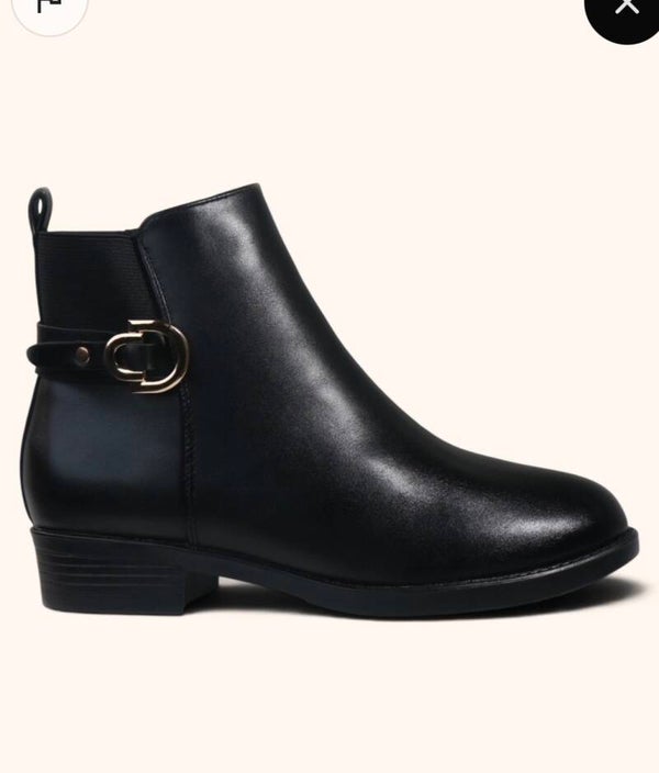 Bottine à boucle dorée Noir