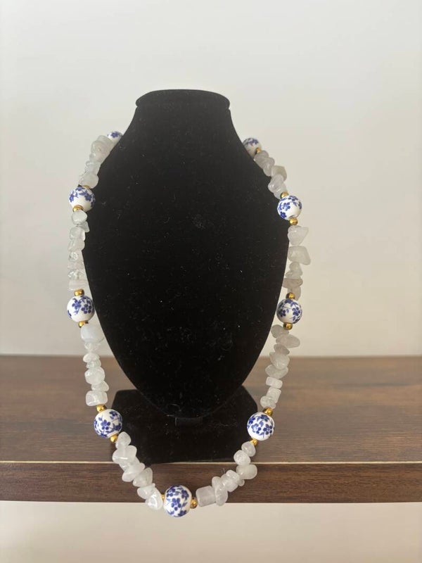 Collier pierre