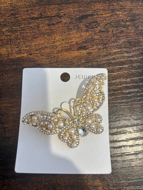 Broche olivanie