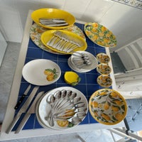 dinnerware-and-flatware-standard.jpg