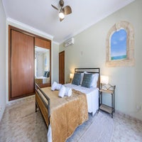 other-view-of-1st-bedroom-full-bed-standard.jpg