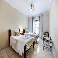 twin-beds-2-standard.jpg
