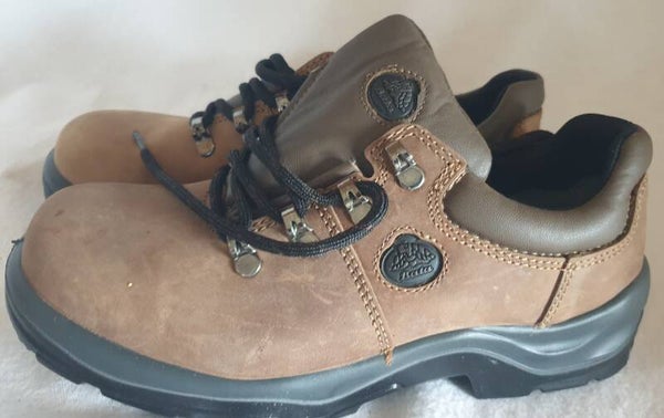 Bata veiligheidsschoenen maat 39 laag