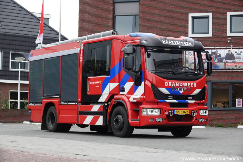 05-4531-haaksbergen-iveco-160e32-hilton-magirus-2023-kopie-standard.jpg
