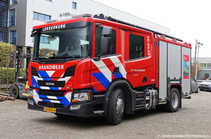 16-3530-lekkerkerk-scania-p320b4x2-kenbri-rosenbauer-bouwjaar-2024-foto-11-04-2026-kopie-standard.jpg