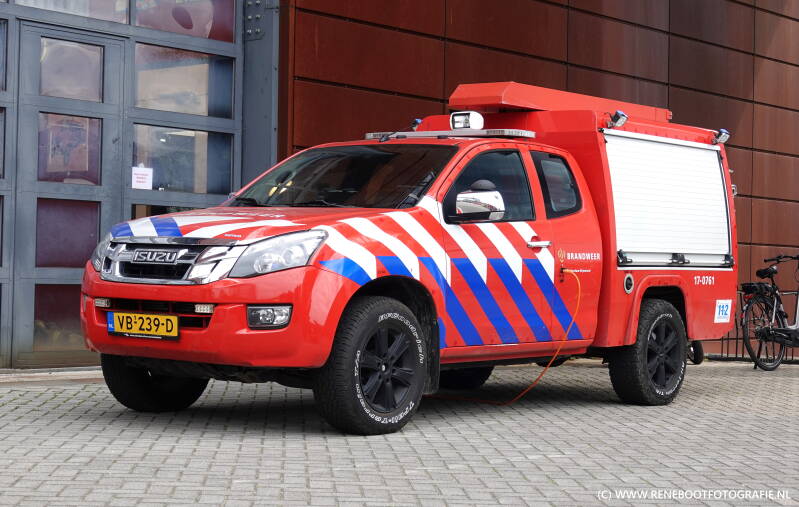 17-0761-lansingerland-isuzu-tfs85d-max-4x4-bouwjaar-2013-ts2-foto-04-2026-kopie-standard.jpg