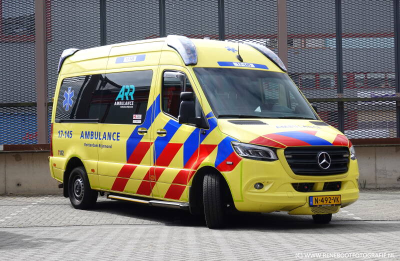 17-145-arr-mercedes-benz-sprinter-miesen-bouwjaar-2021-foto-04-2026-kopie-standard.jpg